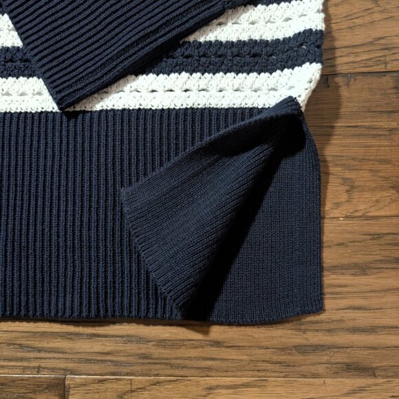 New Gap 24/7 Split Hem Crochet sweater navy striped size small - Picture 9 of 16